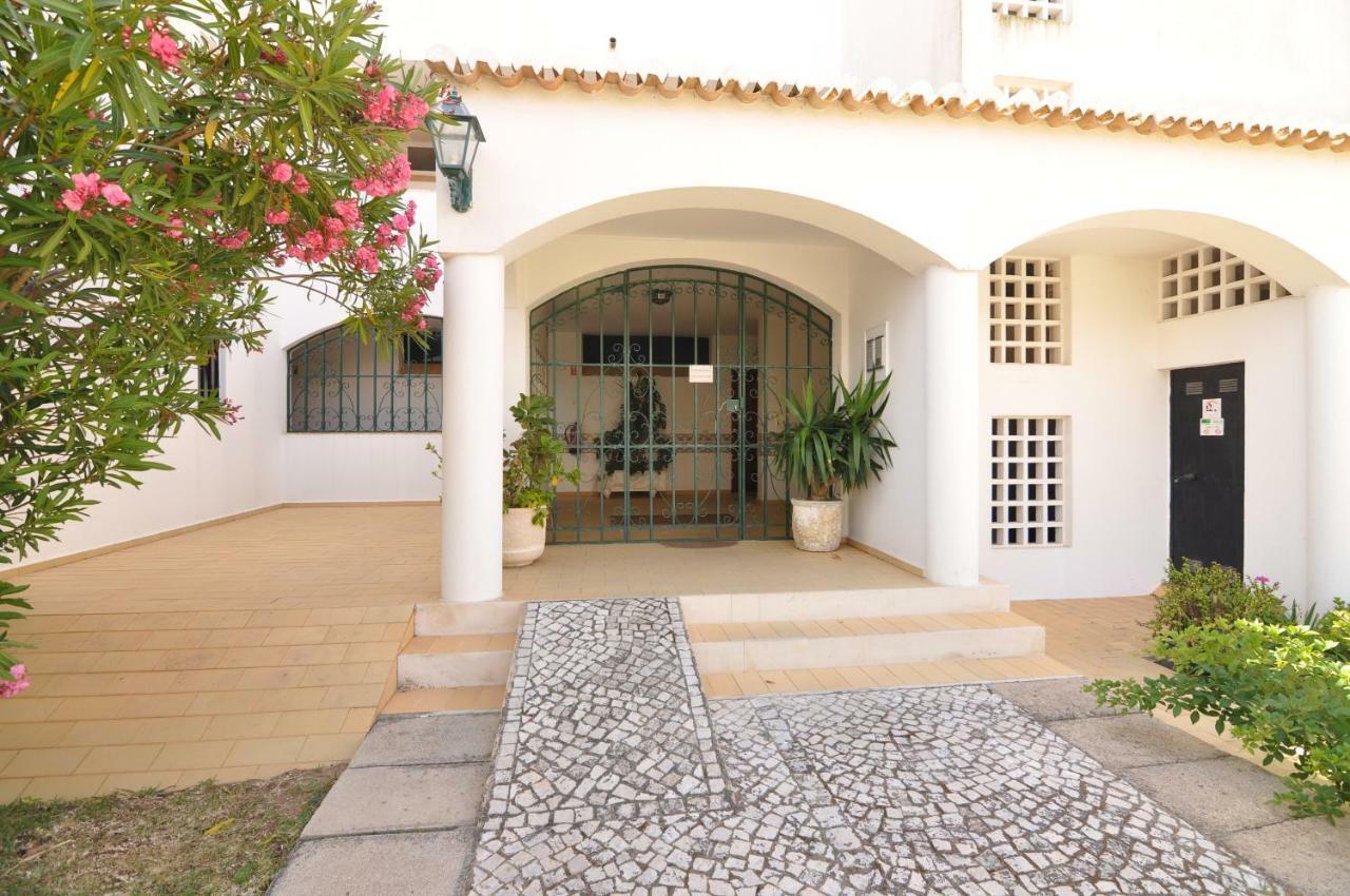 Between Golf And Beach Portimao Exterior photo